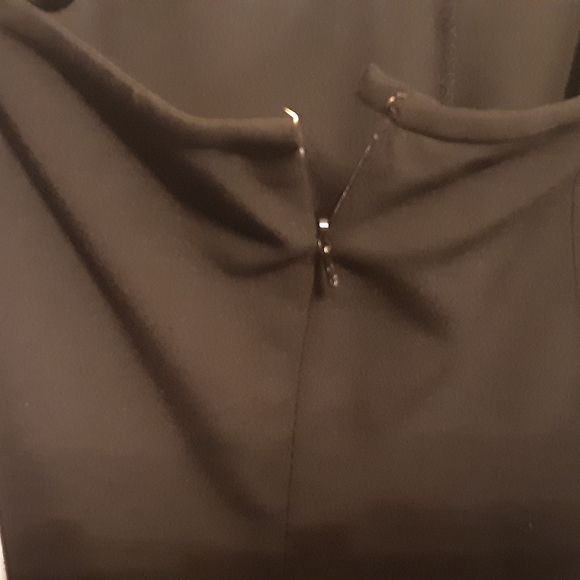 ANN TAYLOR 2 PIECE PULLOVER TOP & CIGARETTE PANT 8 - Picture 6 of 8